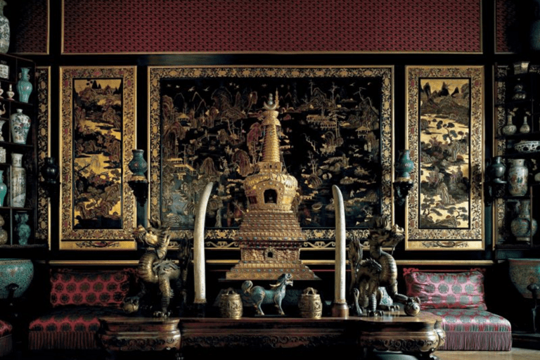 Het museum van de keizerin, van Peking tot Fontainebleau: de odyssee van Aziatische schatten in de collectie van keizerin Eugénie